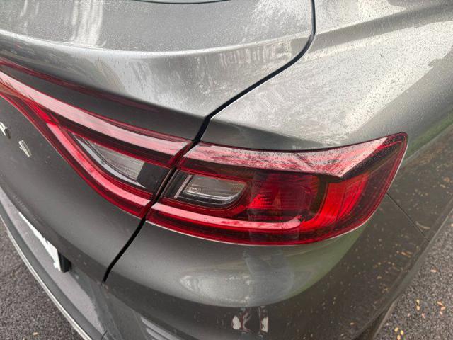 RENAULT Arkana usata, con Sensori di parcheggio posteriori