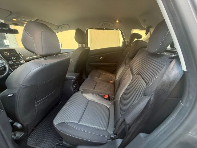 RENAULT Scenic usata, con Cruise Control