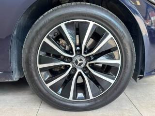 MERCEDES-BENZ C 220 usata, con Boardcomputer
