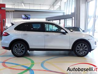 PORSCHE Cayenne usata, con Sistema di navigazione
