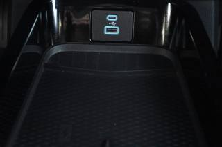 FORD Mustang Mach-E usata, con Servosterzo