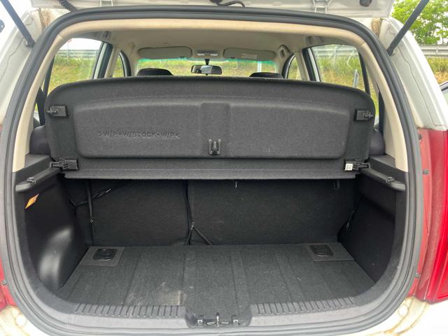 HYUNDAI i10 usata, con Climatizzatore