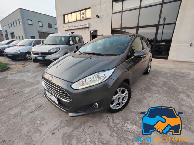FORD Fiesta usata, con ABS