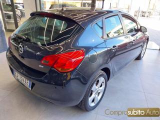 OPEL Astra usata, con Controllo trazione