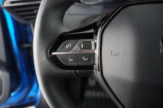 PEUGEOT 2008 usata, con Touch screen