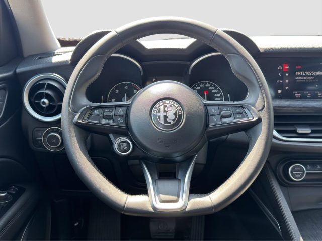 ALFA ROMEO Stelvio usata 12