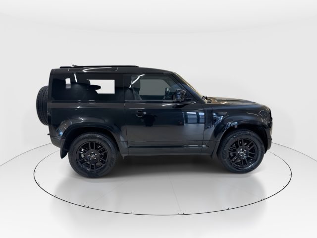 LAND ROVER Defender usata, con Autoradio