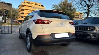 OPEL Grandland usata, con Airbag laterali
