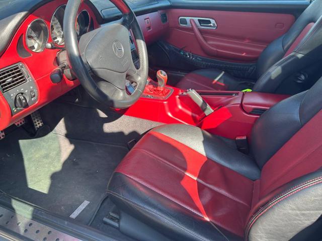 MERCEDES-BENZ SLK 200 usata, con Climatizzatore