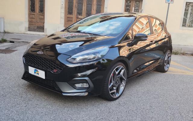FORD Fiesta usata, con ABS