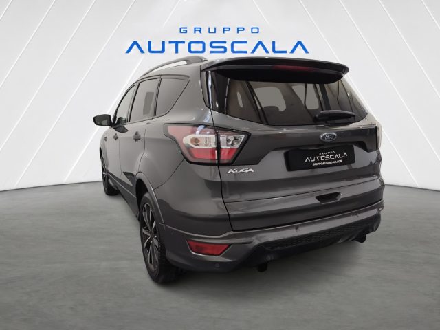 FORD Kuga usata, con Autoradio