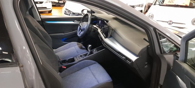 VOLKSWAGEN Golf usata, con Fari LED