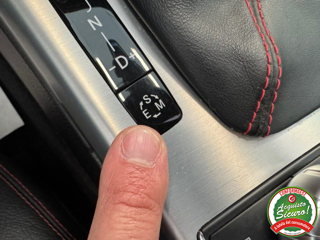 MERCEDES-BENZ SLK 200 usata, con Sistema di navigazione