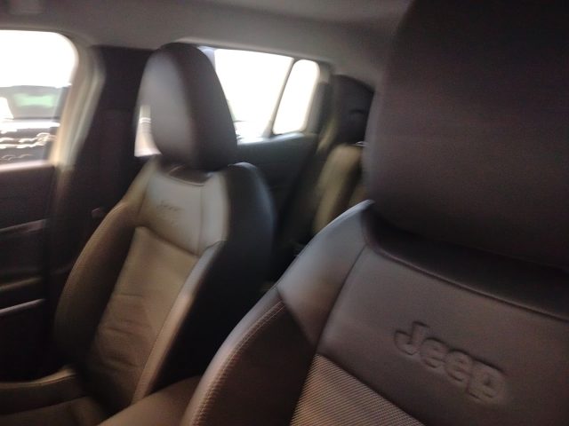 JEEP Avenger usata, con Servosterzo