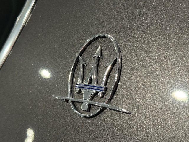 MASERATI Levante usata, con Tettuccio apribile