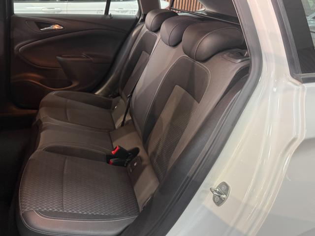 OPEL Astra usata, con Fendinebbia