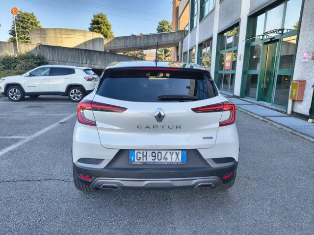 RENAULT Captur usata, con Autoradio