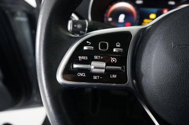 MERCEDES-BENZ C 220 usata, con Servosterzo