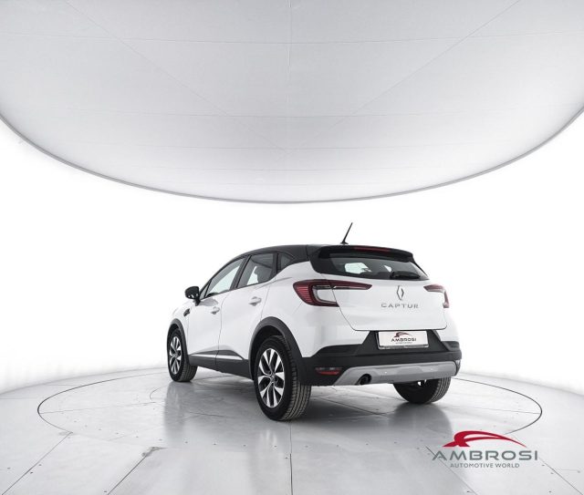 RENAULT Captur usata 3