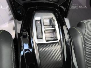 PEUGEOT 2008 usata, con Volante in pelle