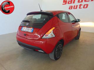 LANCIA Ypsilon usata, con Park Distance Control