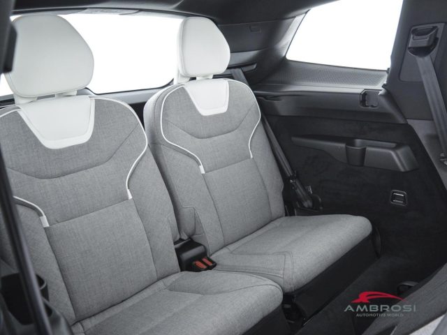 VOLVO EX90 usata 11
