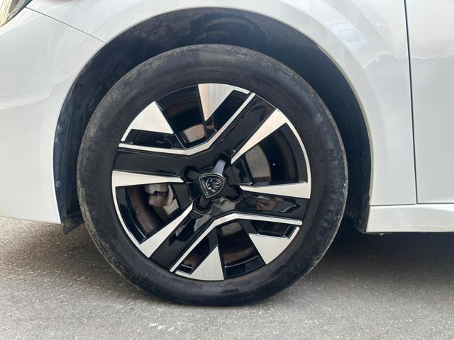 PEUGEOT 208 usata, con Volante in pelle