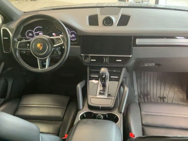 PORSCHE Cayenne usata, con Cerchi in lega