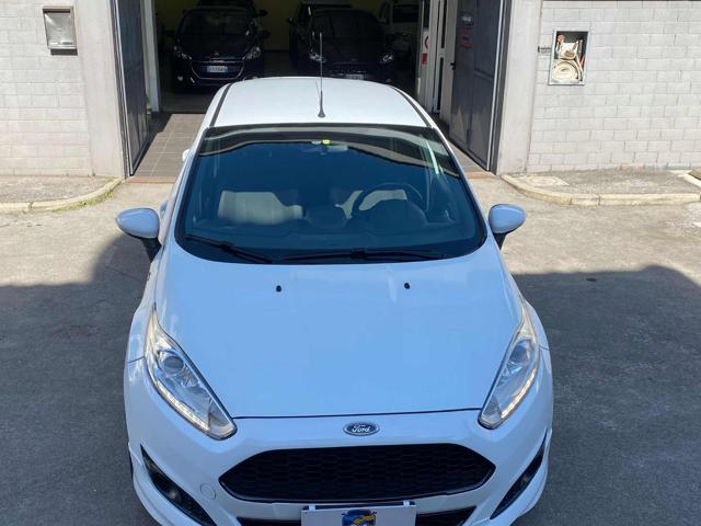 FORD Fiesta usata 1