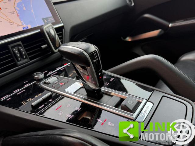 PORSCHE Cayenne usata, con Controllo automatico clima