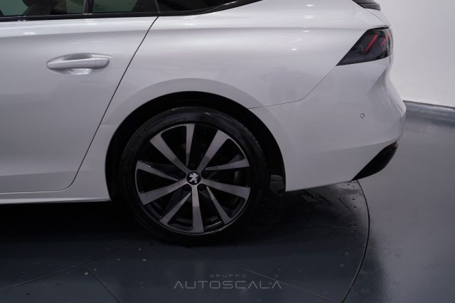 PEUGEOT 508 usata, con Sensori di parcheggio posteriori