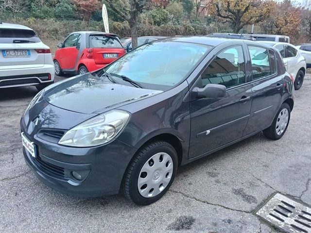 RENAULT Clio usata, con ABS