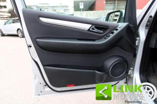 MERCEDES-BENZ B 180 usata, con Autoradio