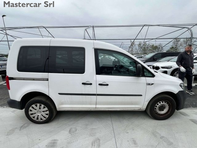 VOLKSWAGEN Caddy usata 6