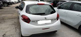 PEUGEOT 208 usata, con Alzacristalli elettrici