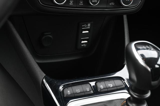 OPEL Crossland X usata, con Touch screen