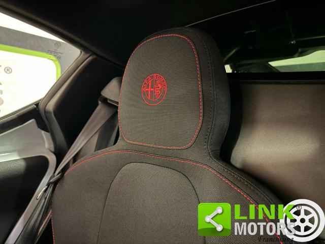 ALFA ROMEO 4C usata, con Hill holder