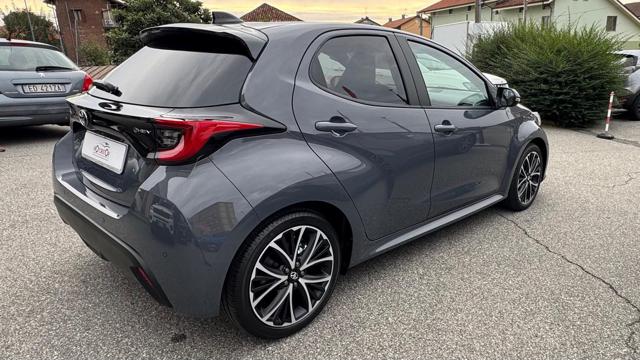 TOYOTA Yaris usata, con Autoradio