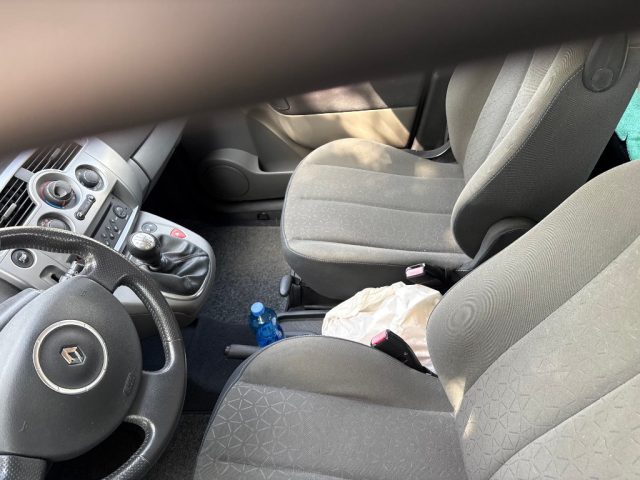 RENAULT Grand Scenic usata, con Airbag Passeggero