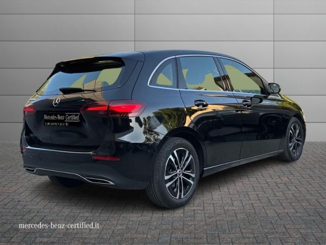 MERCEDES-BENZ B 180 usata, con Airbag