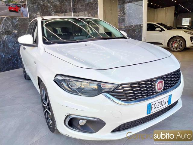 FIAT Tipo usata, con Airbag laterali