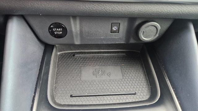 NISSAN Qashqai usata, con Vetri oscurati