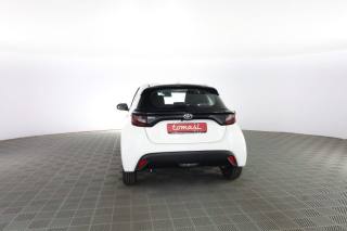 TOYOTA Yaris usata 4