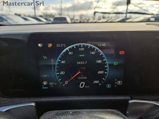 MERCEDES-BENZ GLB 200 usata, con Controllo elettronico della corsia