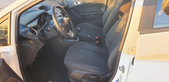 FORD Fiesta usata, con Boardcomputer