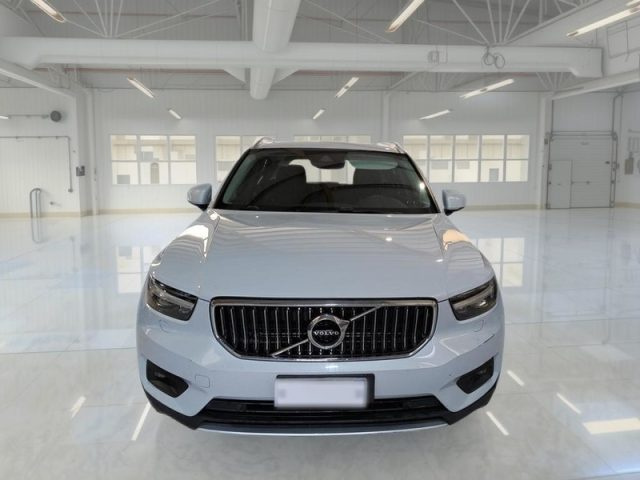 VOLVO XC40 usata, con Airbag laterali