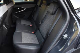 PEUGEOT 3008 usata, con Sistema di navigazione