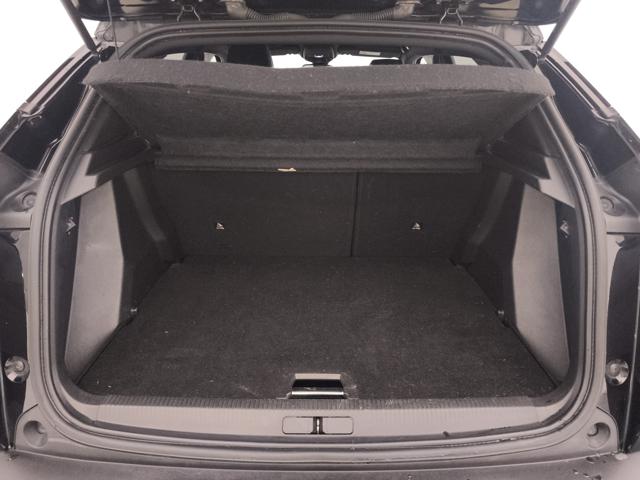 PEUGEOT 2008 usata, con Volante multifunzione
