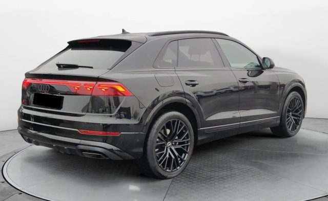 AUDI Q8 usata, con Airbag Passeggero