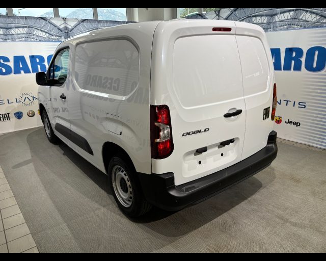 FIAT Doblo usata, con Fari LED